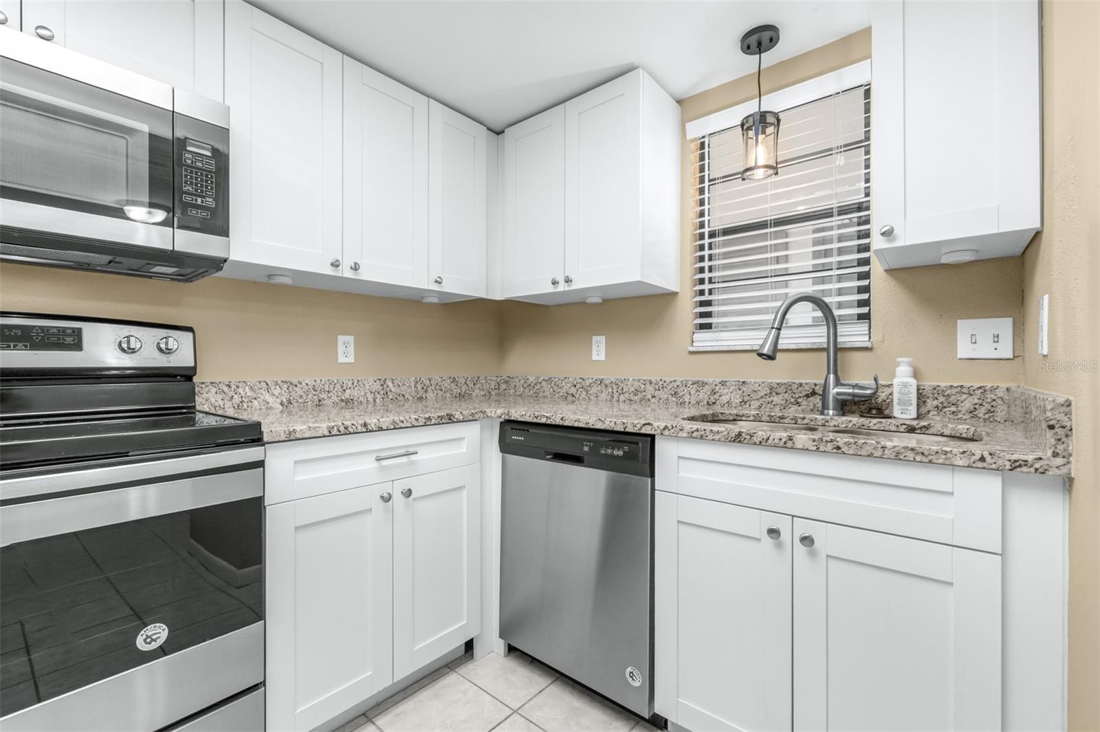 OAKS OF TARPON WOODS CONDO - Residential