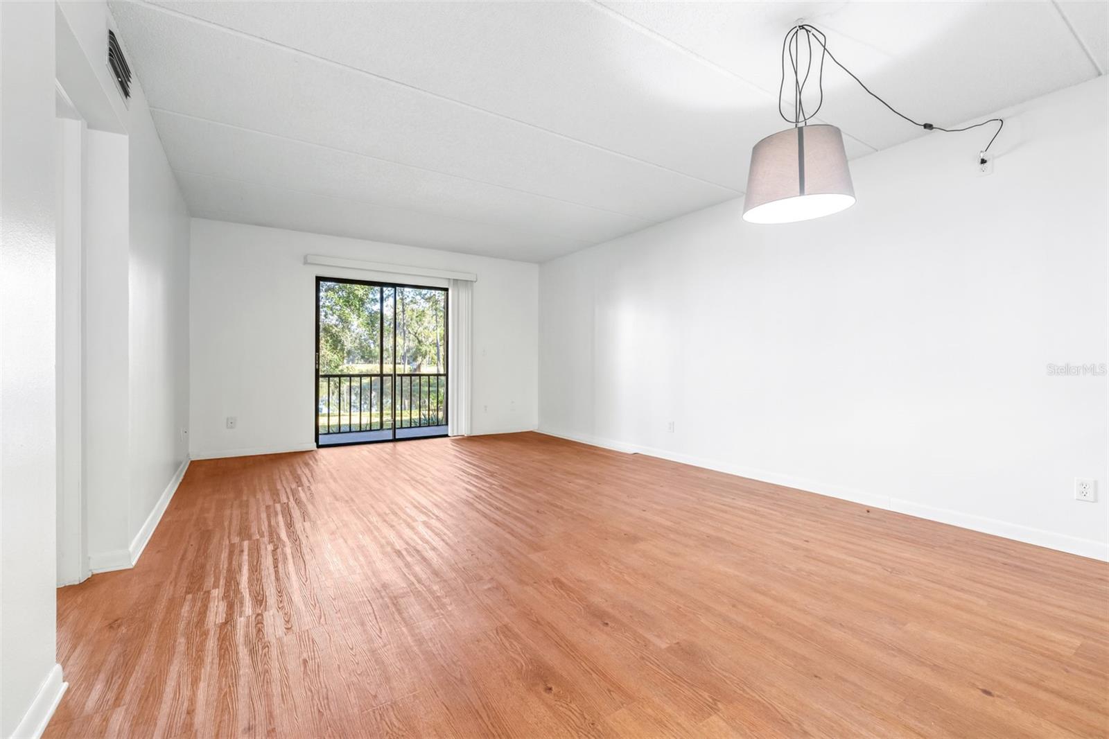 OAKS OF TARPON WOODS CONDO - Residential