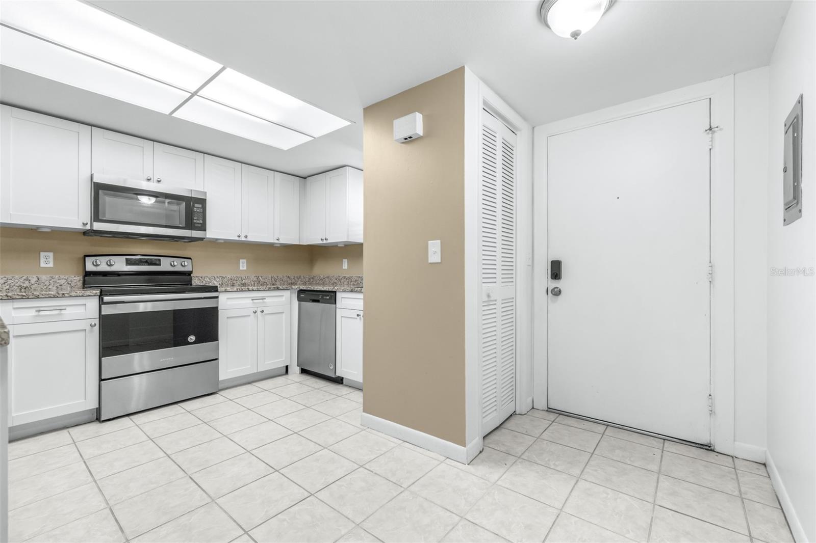 OAKS OF TARPON WOODS CONDO - Residential