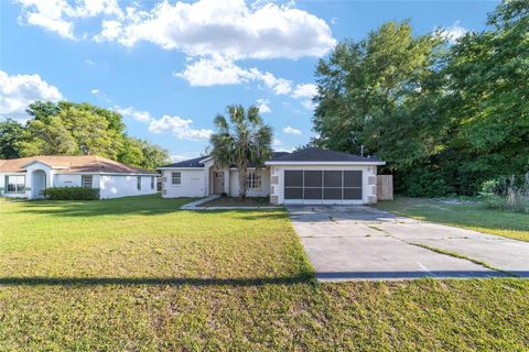 A home in DUNNELLON