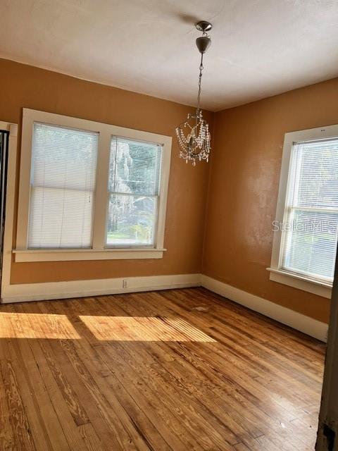 LYNWOOD PARK - Commercial Lease