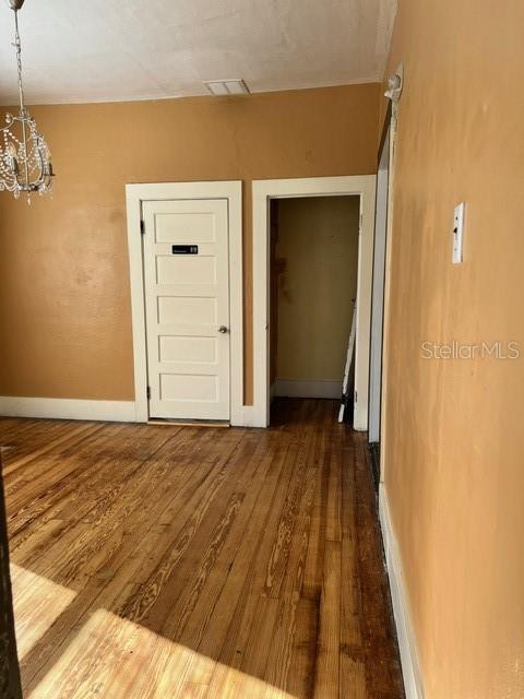 LYNWOOD PARK - Commercial Lease