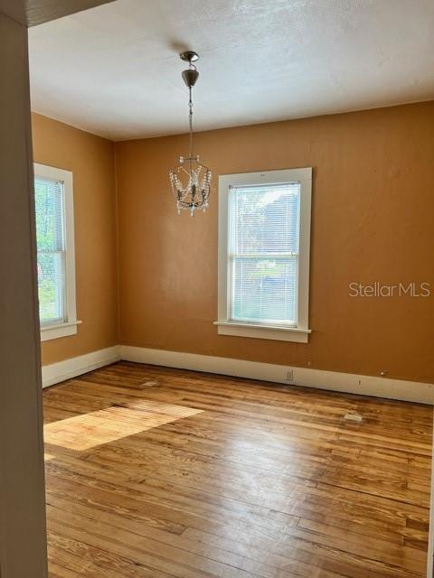 LYNWOOD PARK - Commercial Lease