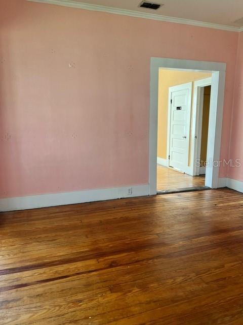LYNWOOD PARK - Commercial Lease