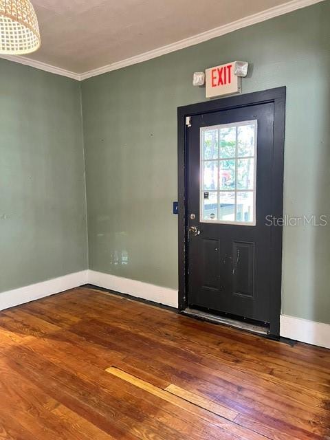LYNWOOD PARK - Commercial Lease