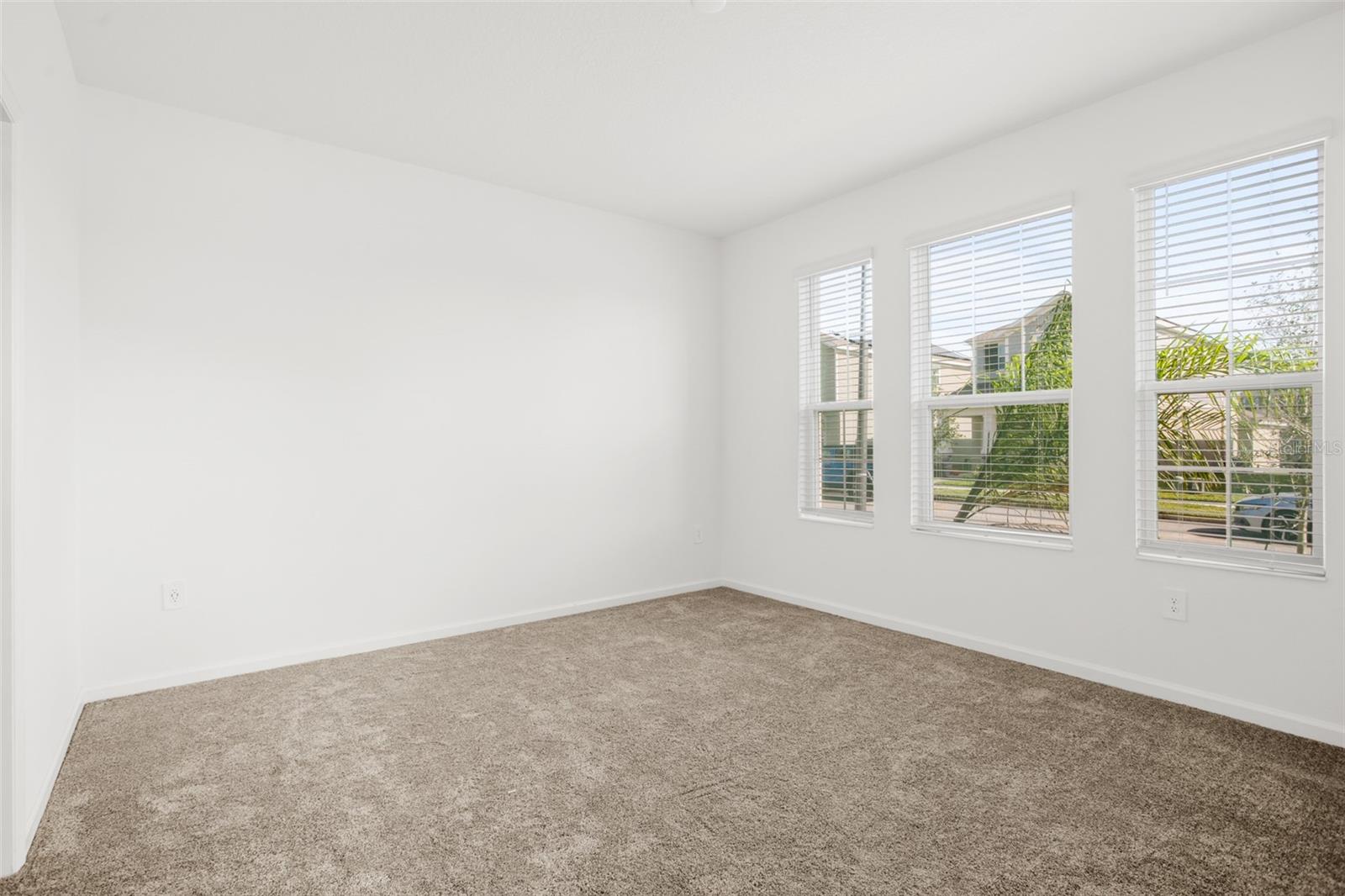 WATERSIDE/JOHNS LAKE PH 2C - Residential Lease