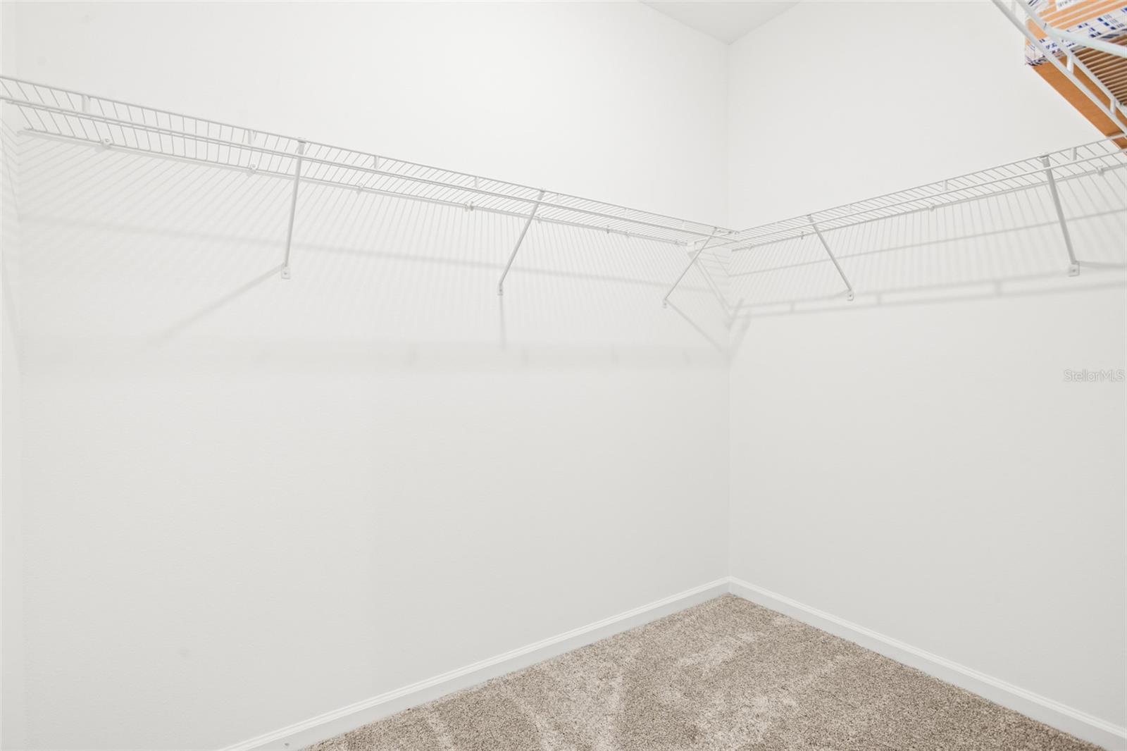 WATERSIDE/JOHNS LAKE PH 2C - Residential Lease