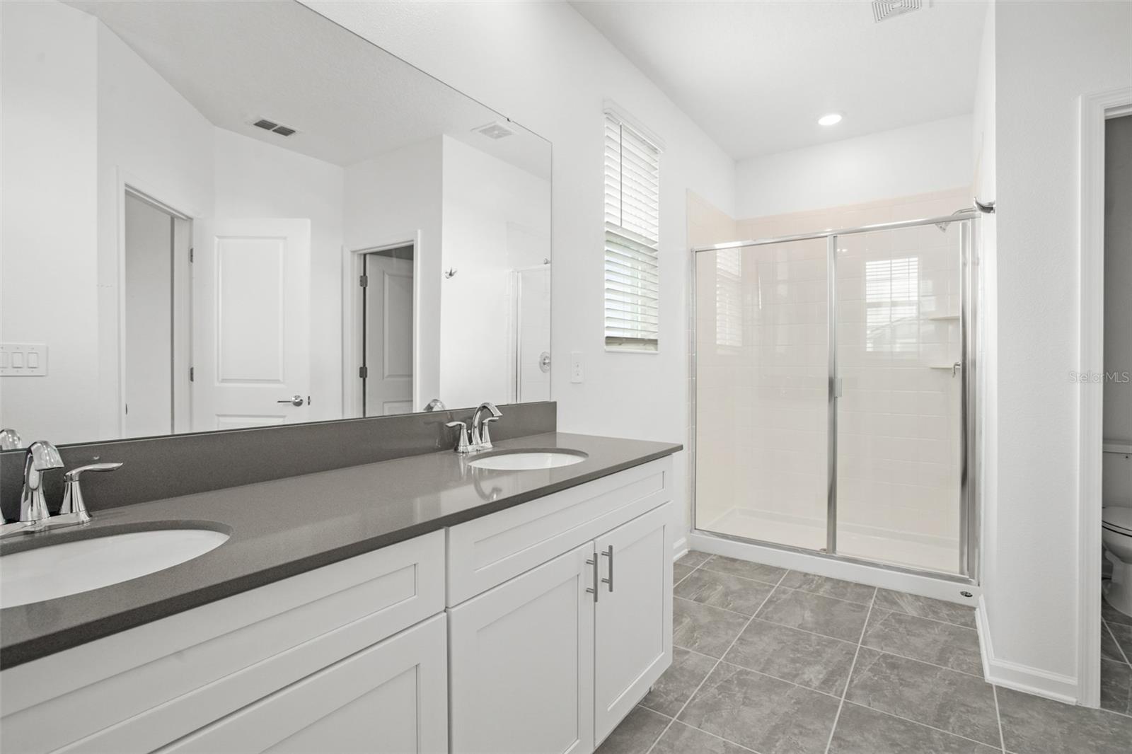 WATERSIDE/JOHNS LAKE PH 2C - Residential Lease