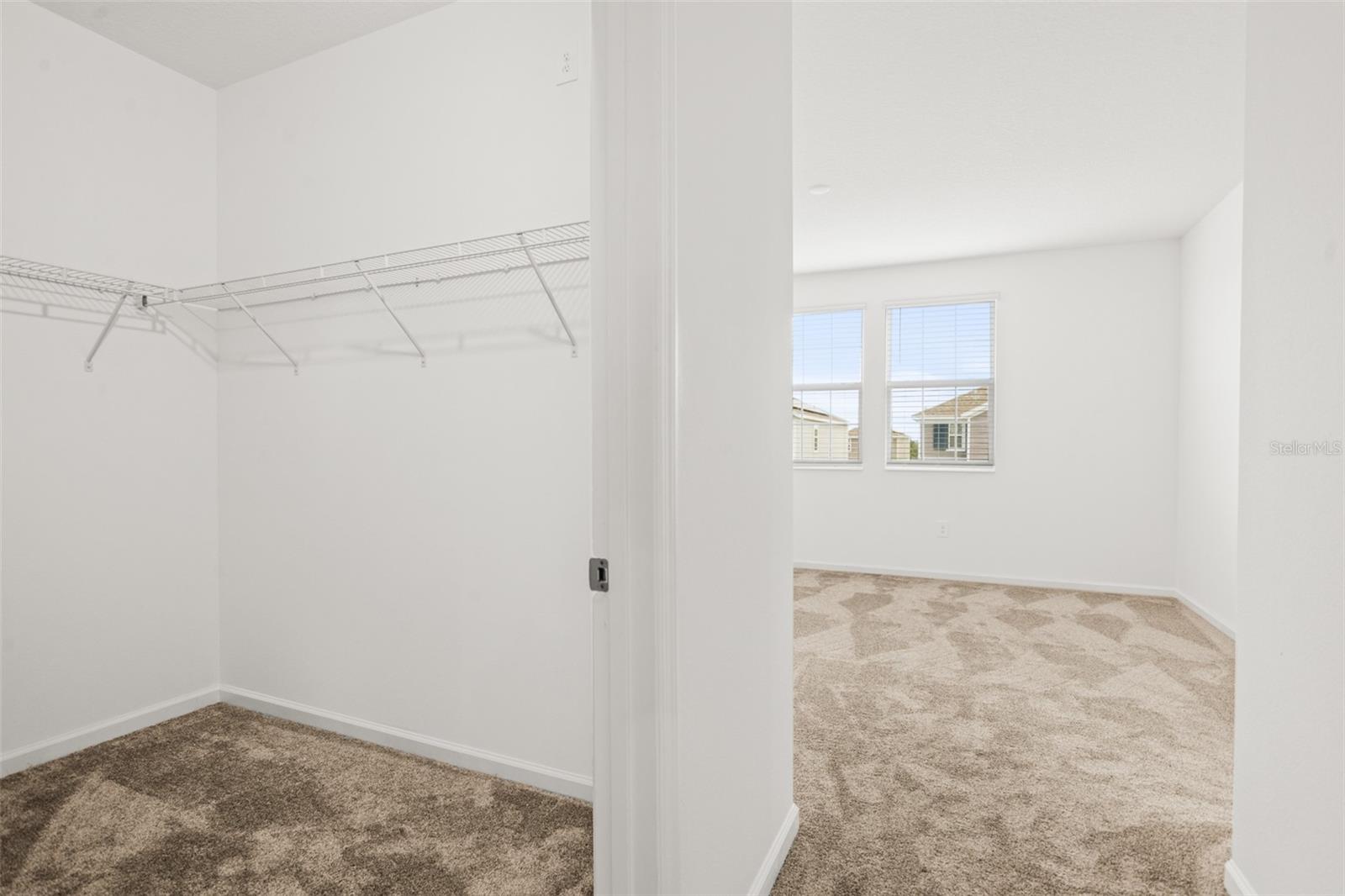 WATERSIDE/JOHNS LAKE PH 2C - Residential Lease