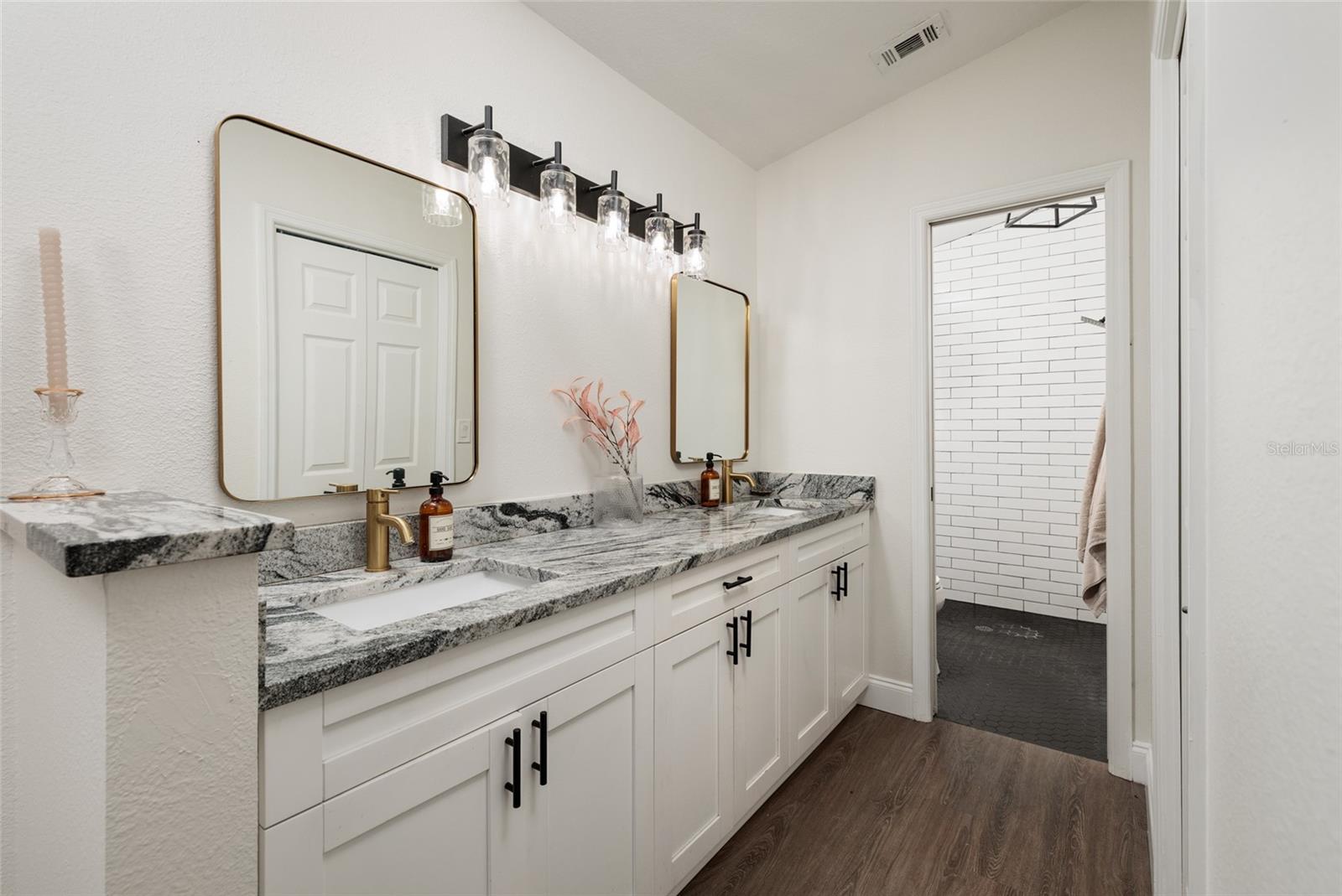 BRENTWOOD HILLS TR A UNIT 2 - Residential