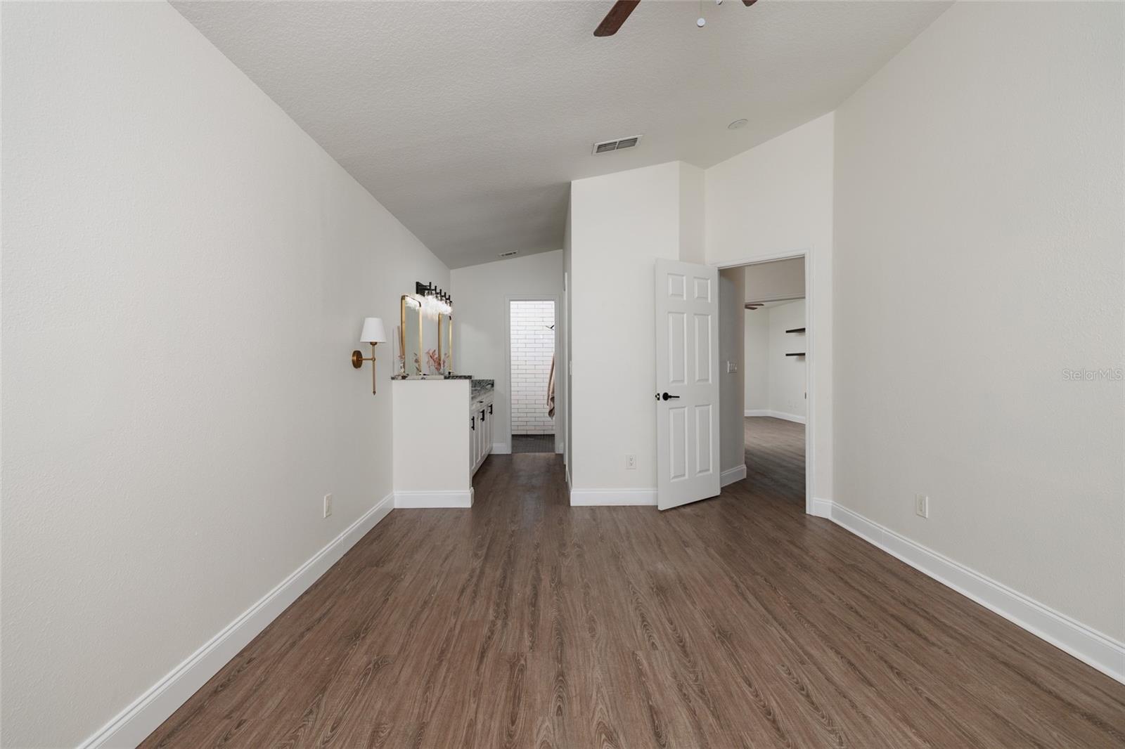 BRENTWOOD HILLS TR A UNIT 2 - Residential