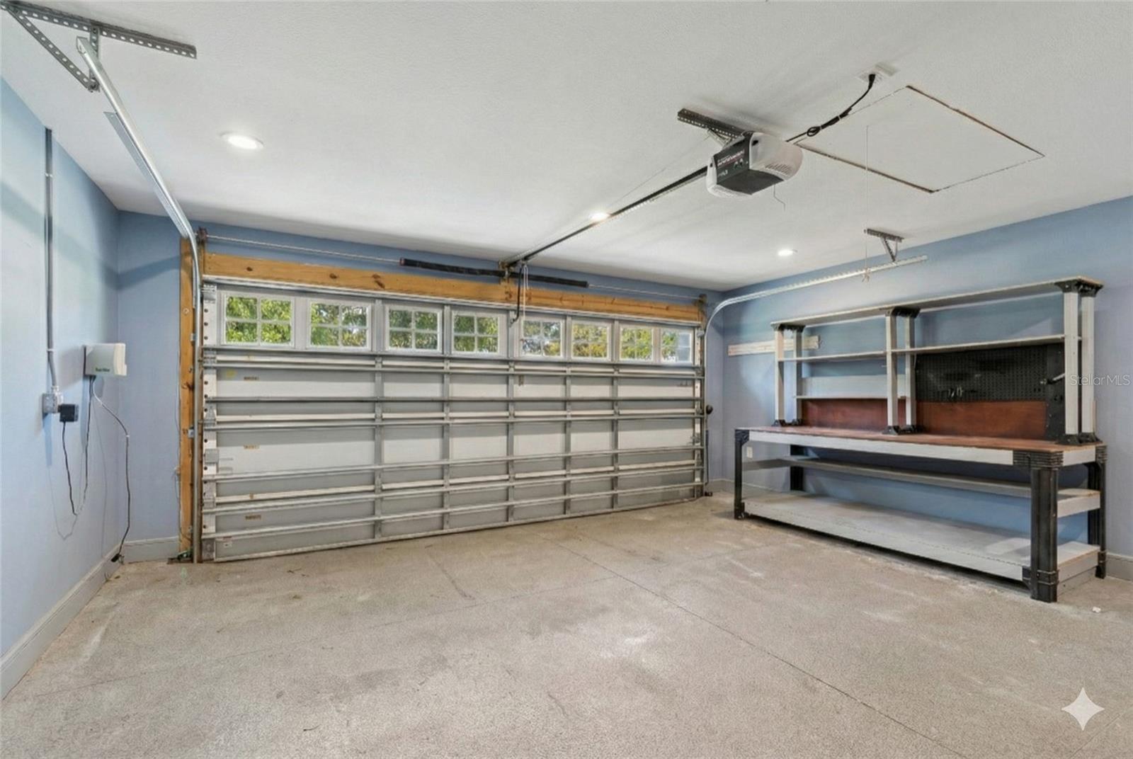 SUN-LIT SHORES - Residential Lease