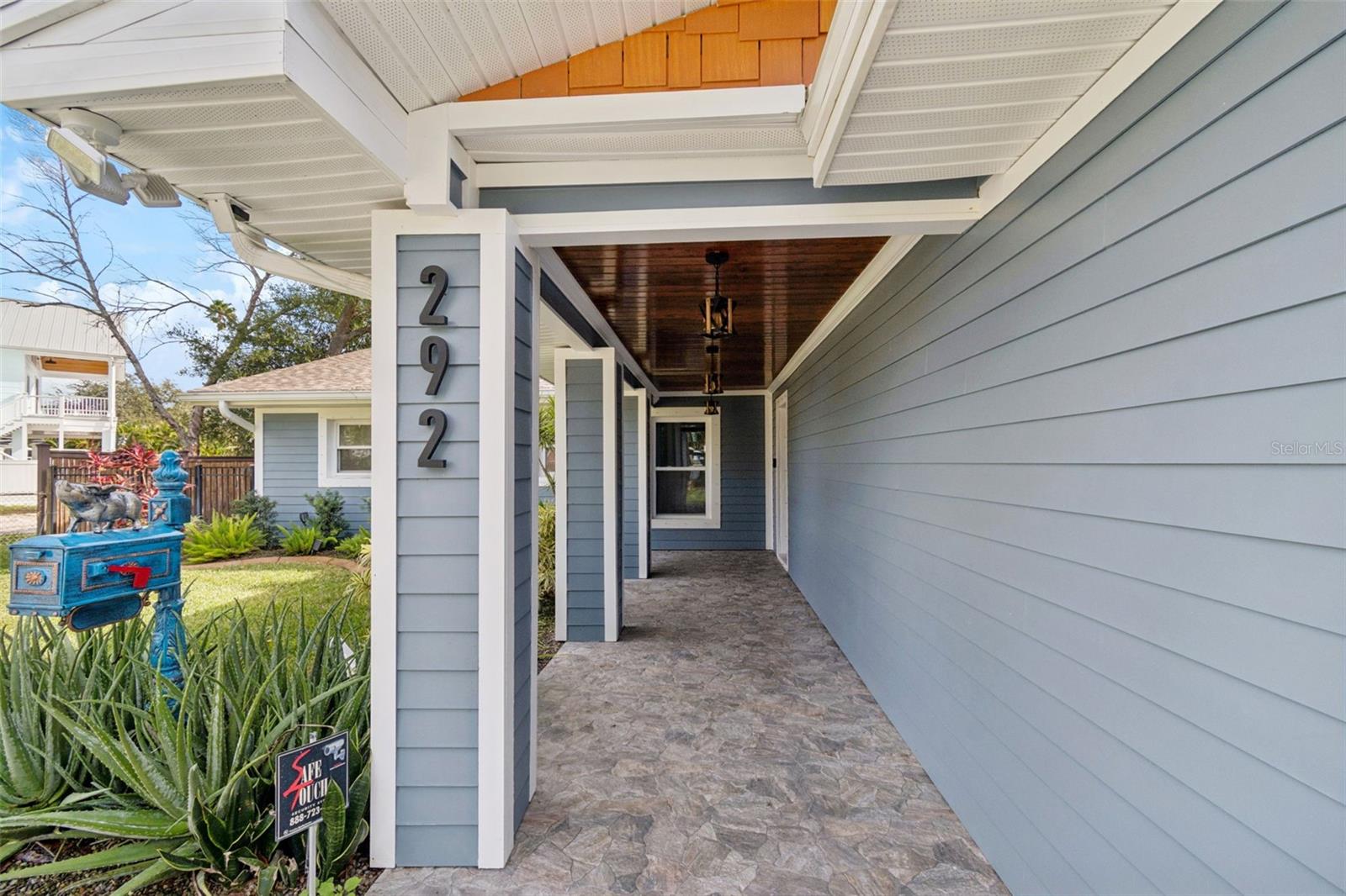 SUN-LIT SHORES - Residential Lease