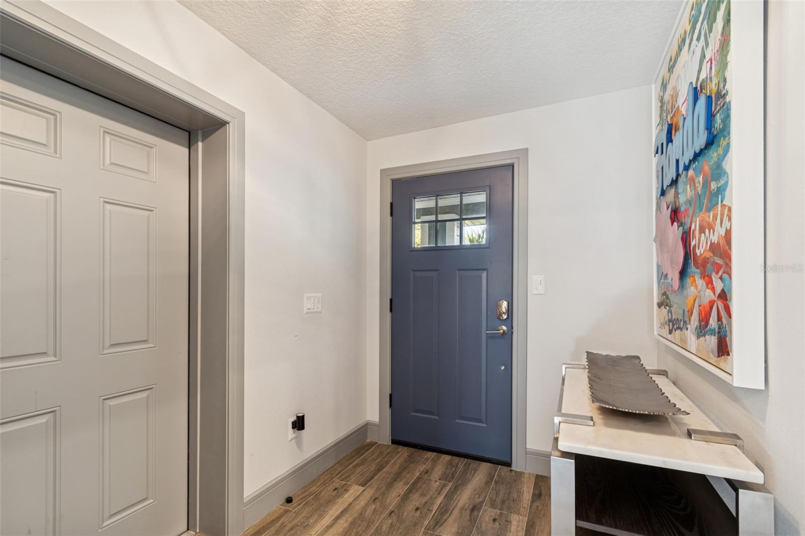 SUN-LIT SHORES - Residential Lease