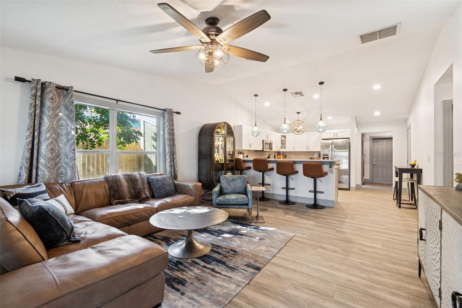 SUN-LIT SHORES - Residential Lease