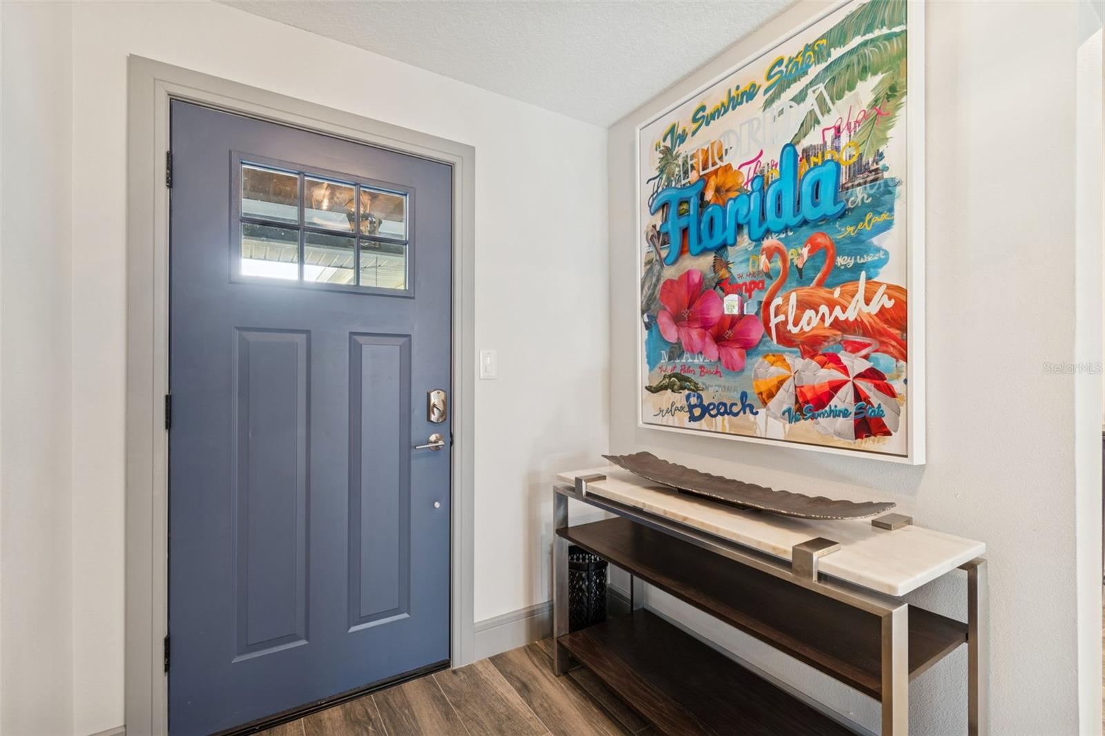 SUN-LIT SHORES - Residential Lease