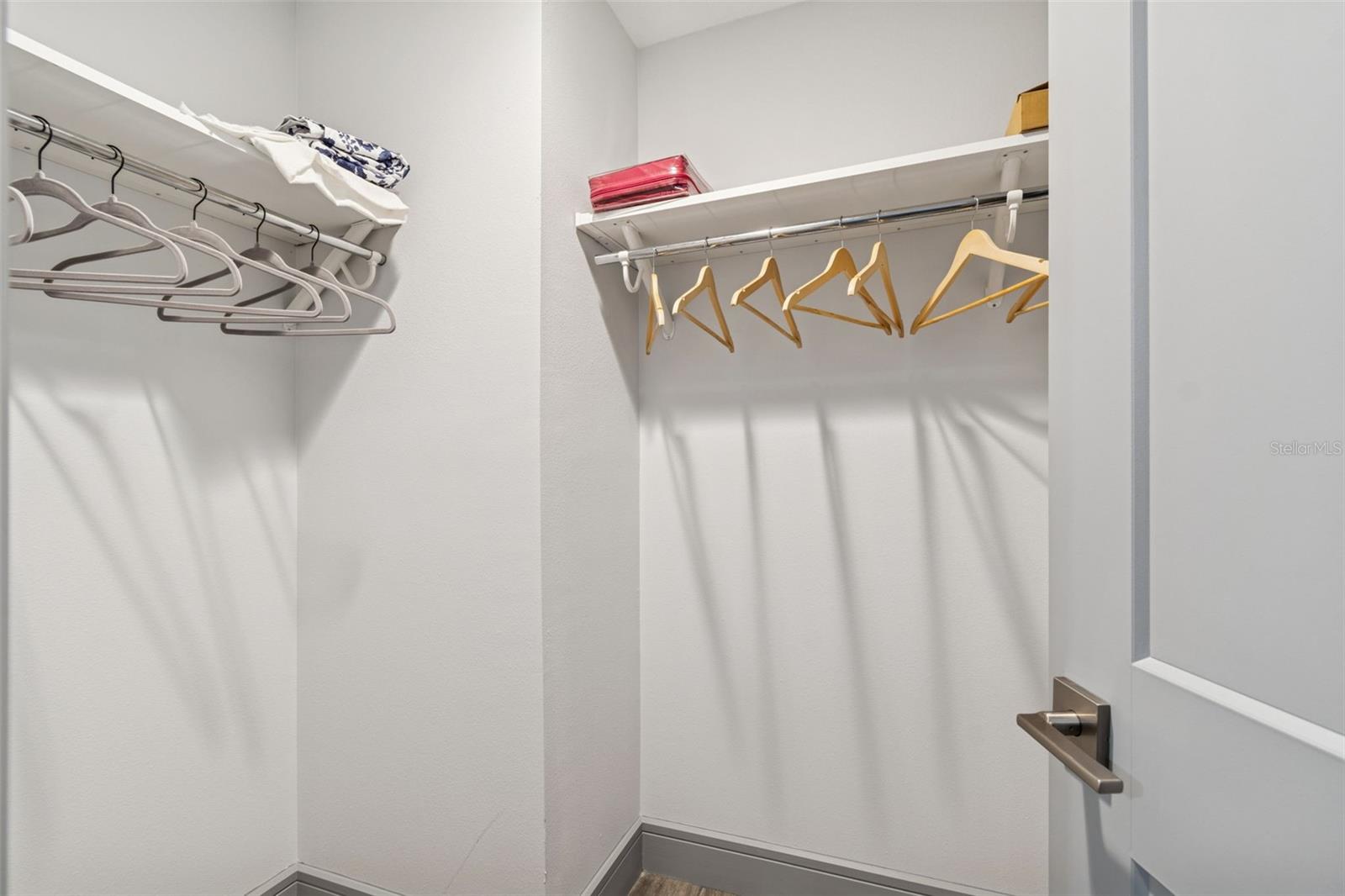 SUN-LIT SHORES - Residential Lease