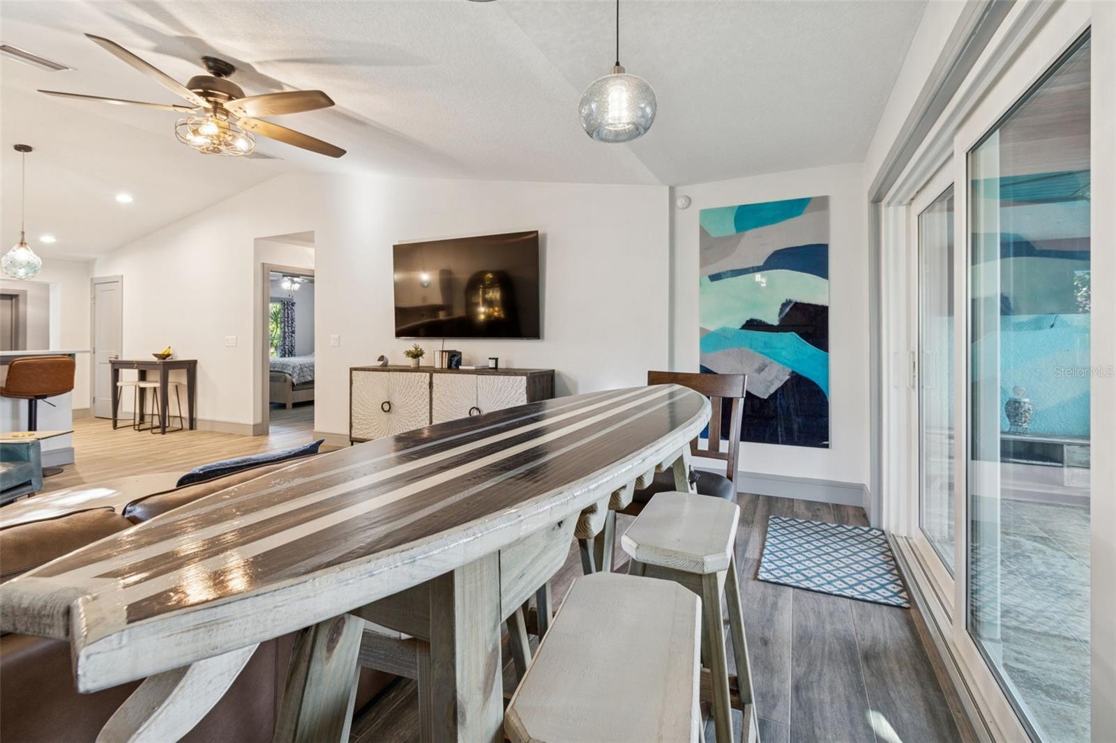 SUN-LIT SHORES - Residential Lease