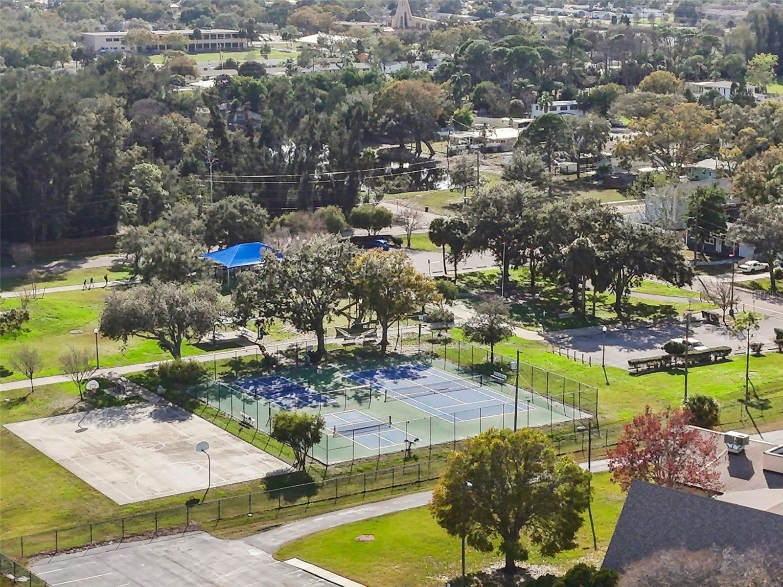 SUN-LIT SHORES - Residential Lease