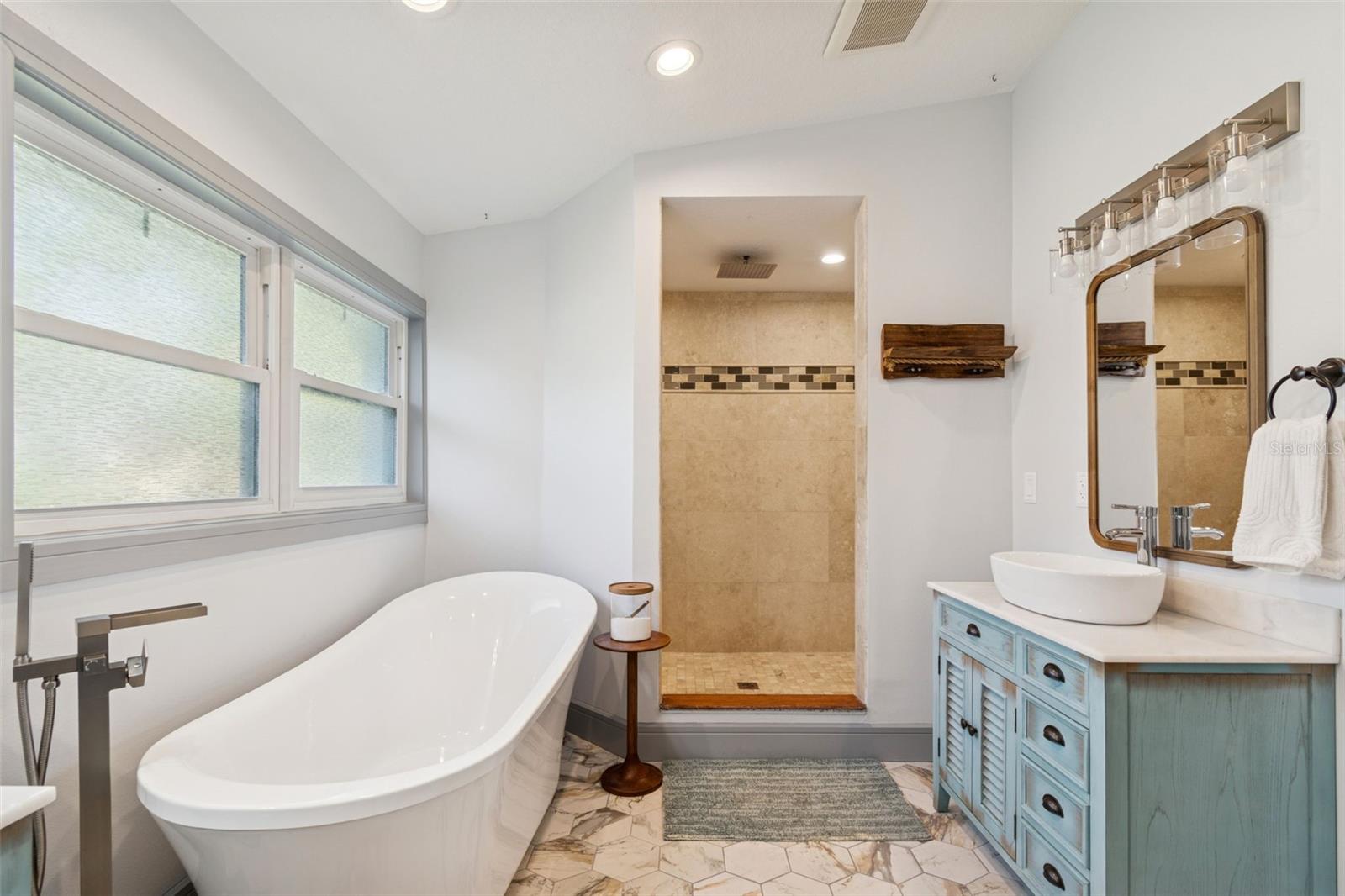 SUN-LIT SHORES - Residential Lease