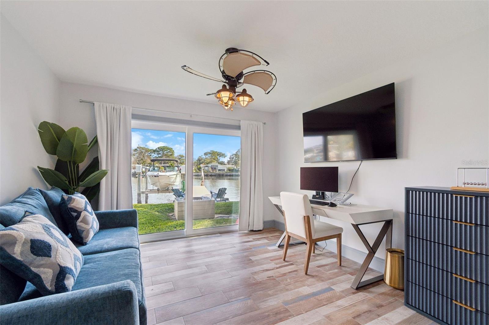 SUN-LIT SHORES - Residential Lease