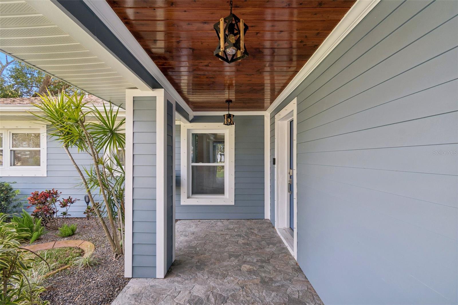 SUN-LIT SHORES - Residential Lease