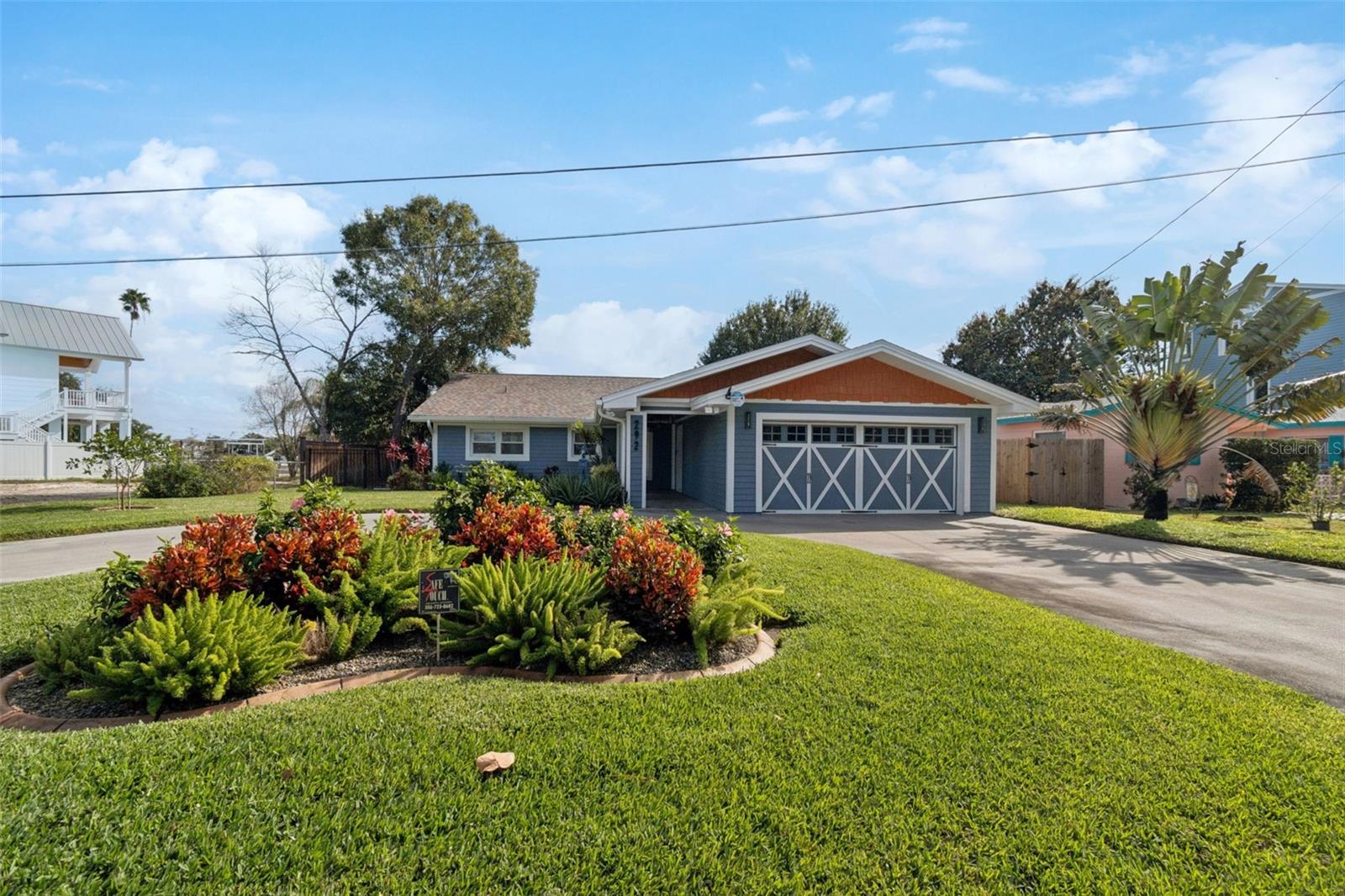 SUN-LIT SHORES - Residential Lease