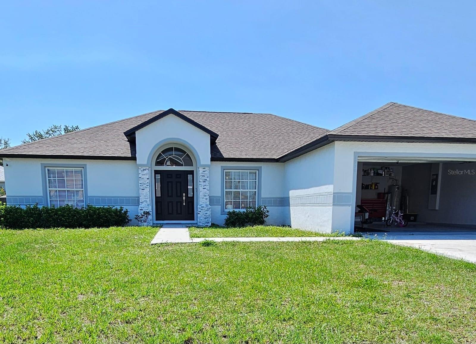 1930 DOLPHIN DRIVE
