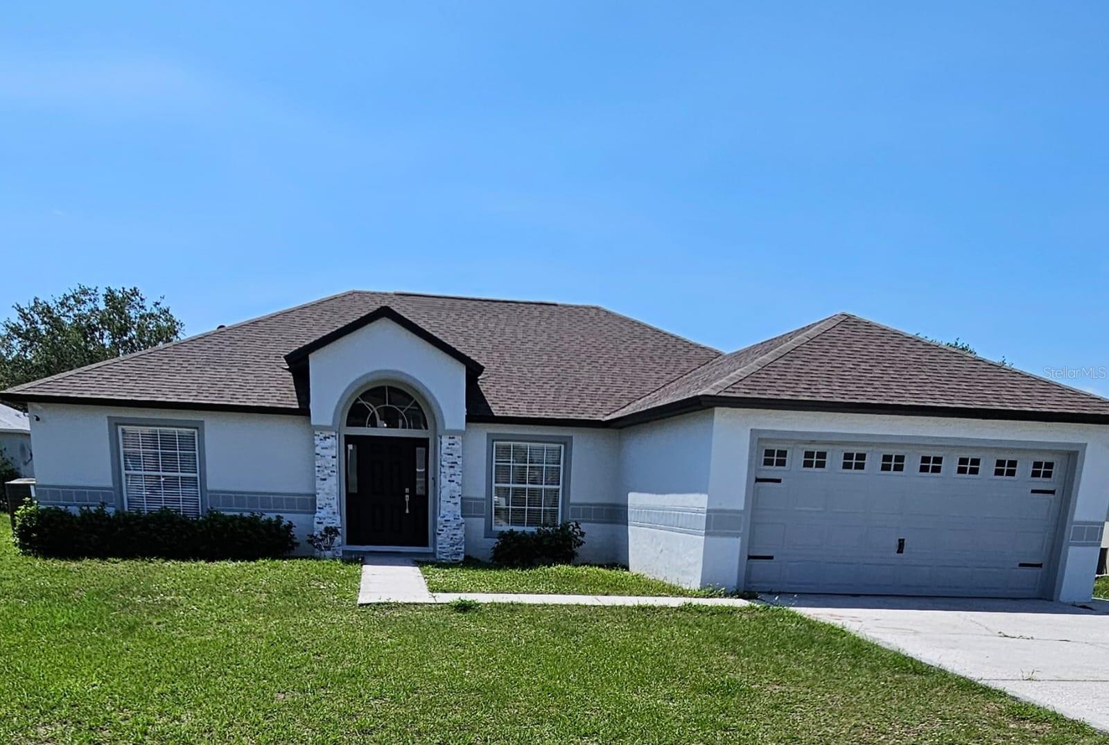 1930 DOLPHIN DRIVE