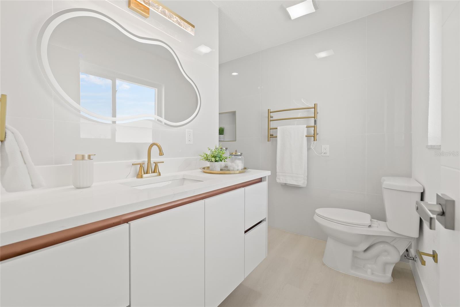 PARADISE ISLAND 2ND ADD PT 4 - Residential Lease