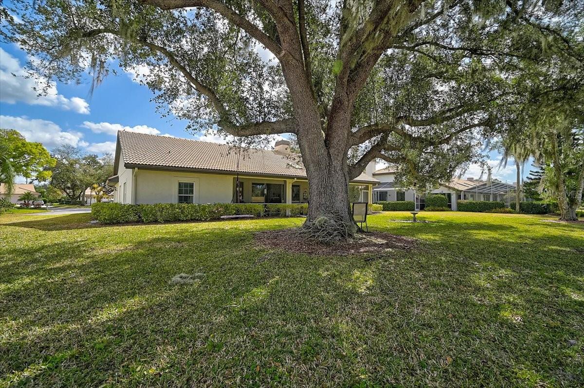 THE HIGHLANDS - Residential