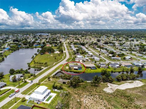 A home in PORT CHARLOTTE