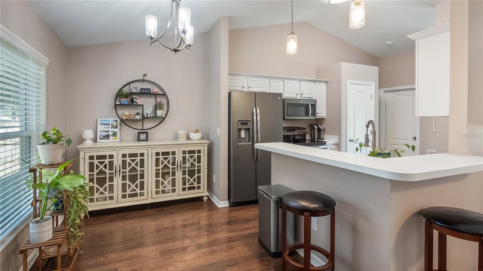245 VALLEY EDGE DRIVE