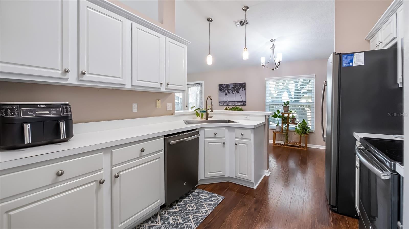 245 VALLEY EDGE DRIVE