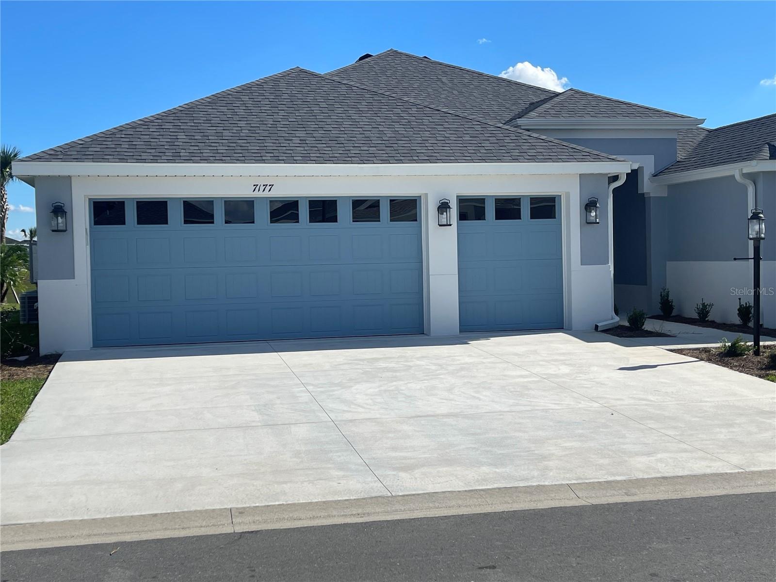 LAKE DENHAM - Residential Lease