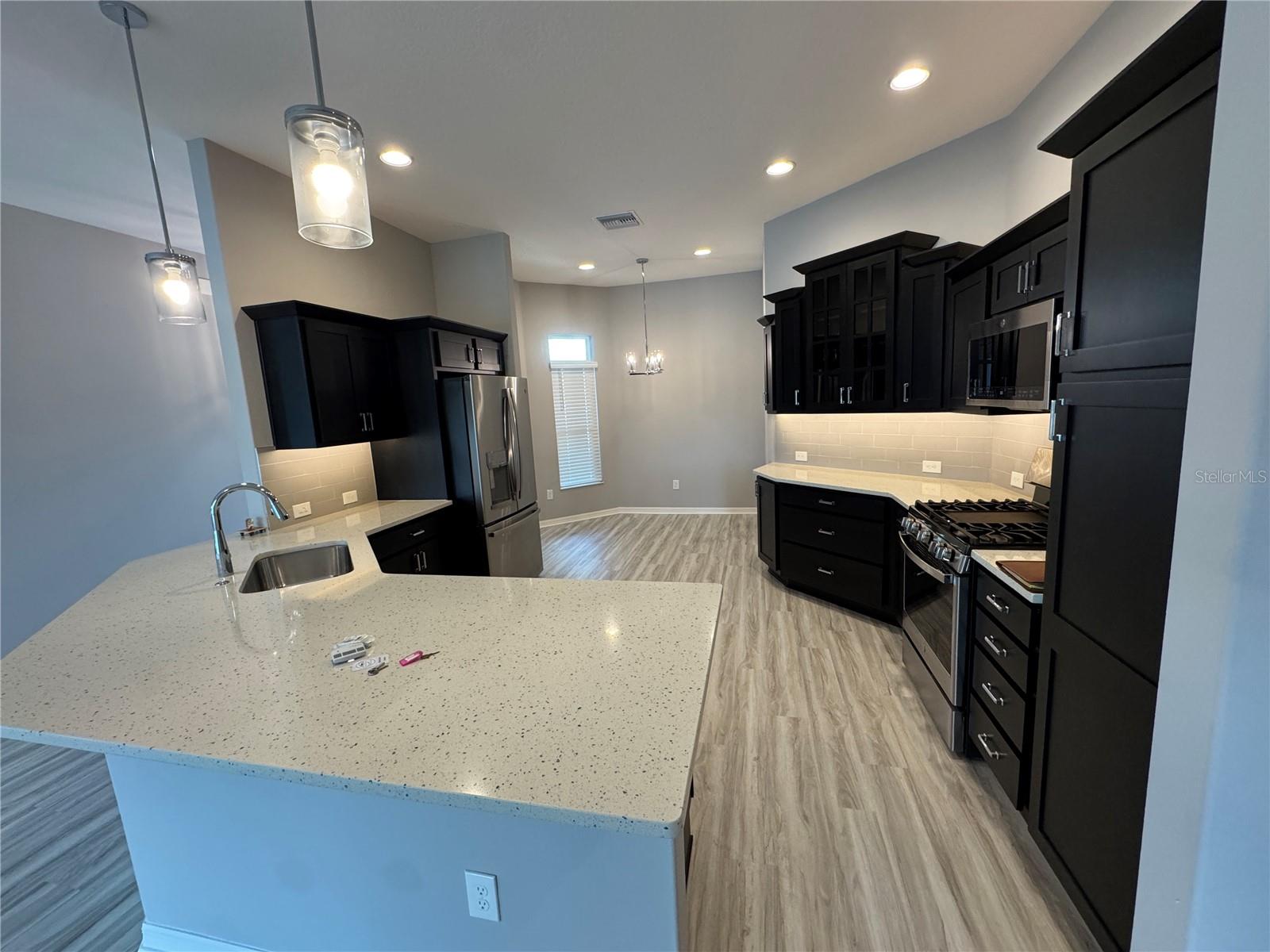 LAKE DENHAM - Residential Lease