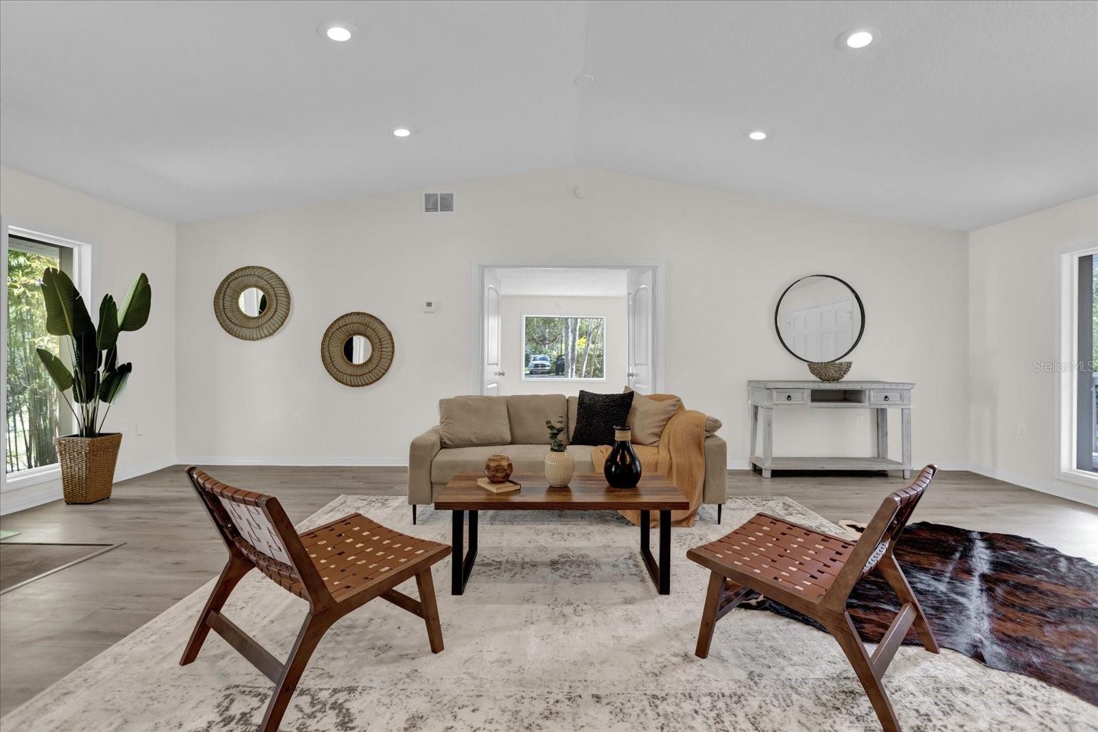 ISLE PINES - Residential