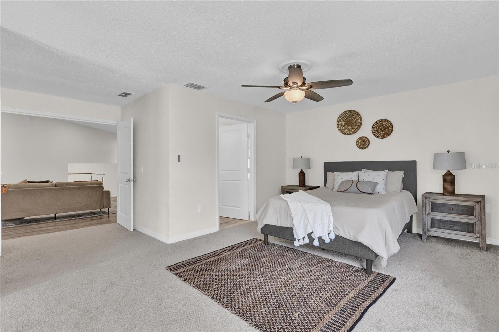 ISLE PINES - Residential