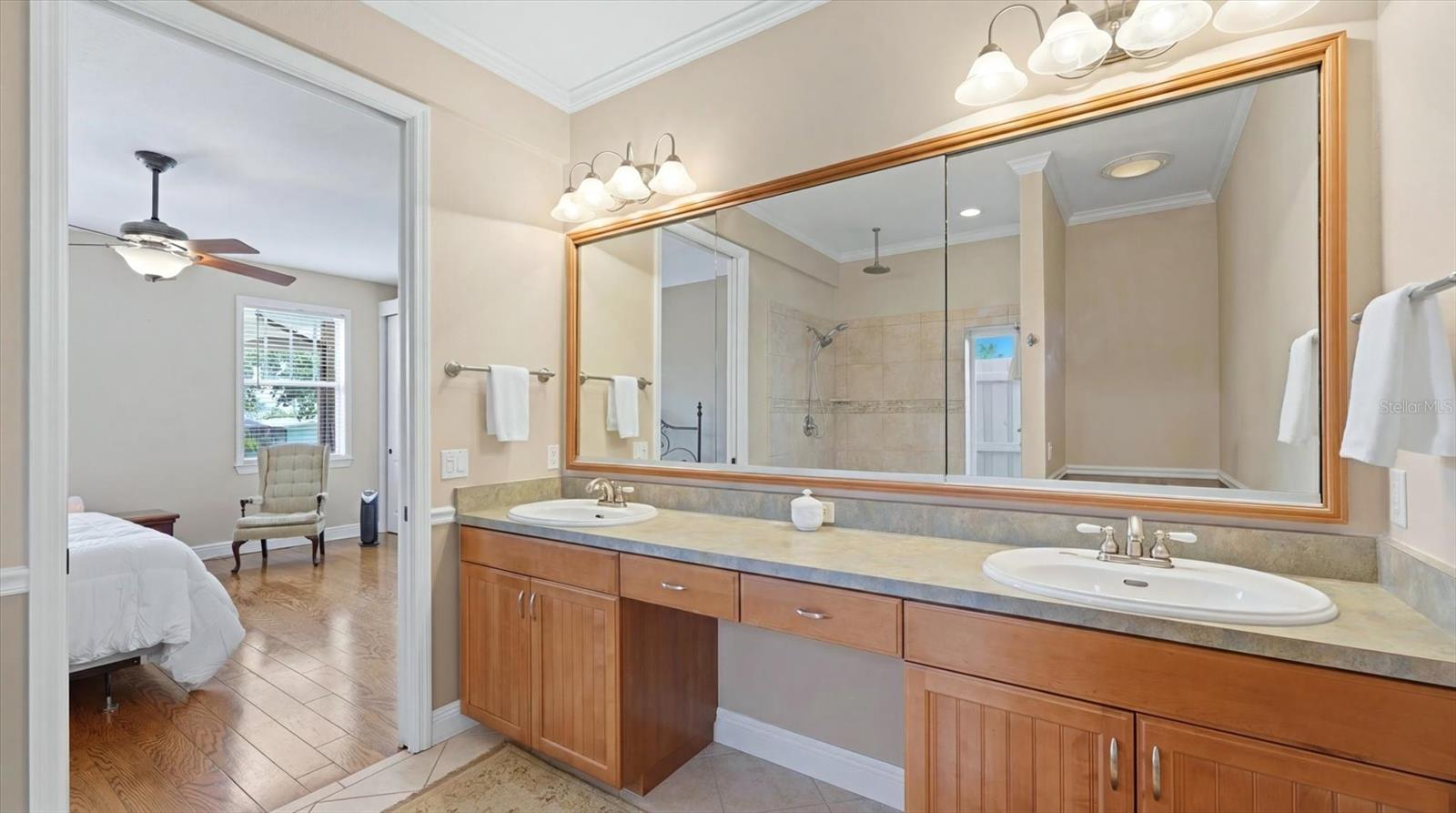 280 W COWLES STREET