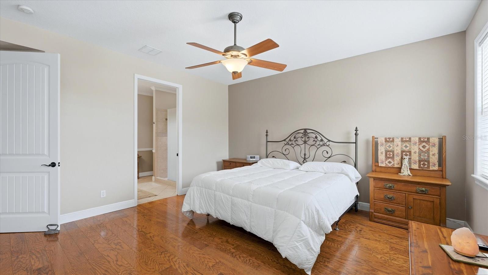 280 W COWLES STREET