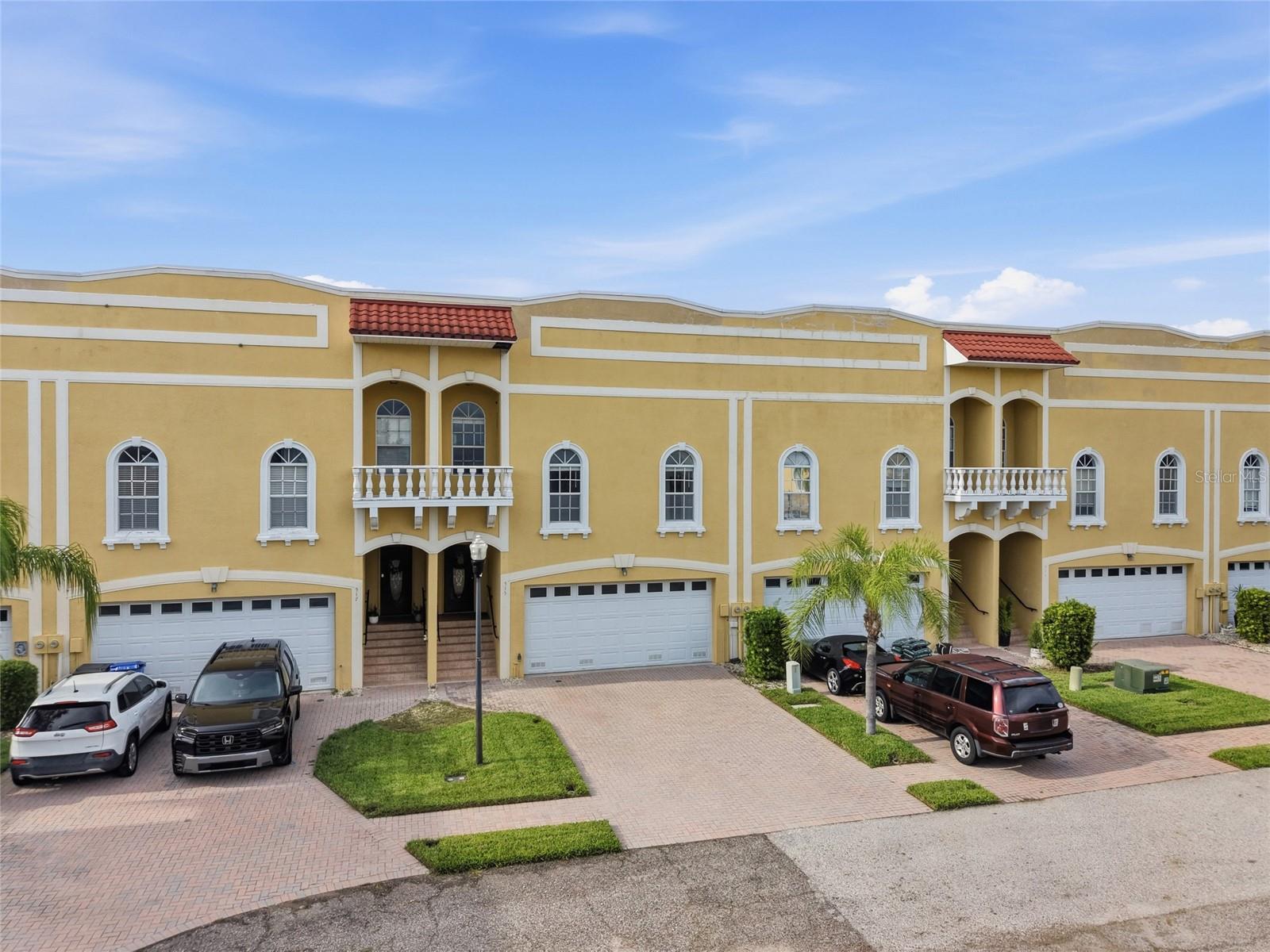 515 VILLA TREVISO COURT