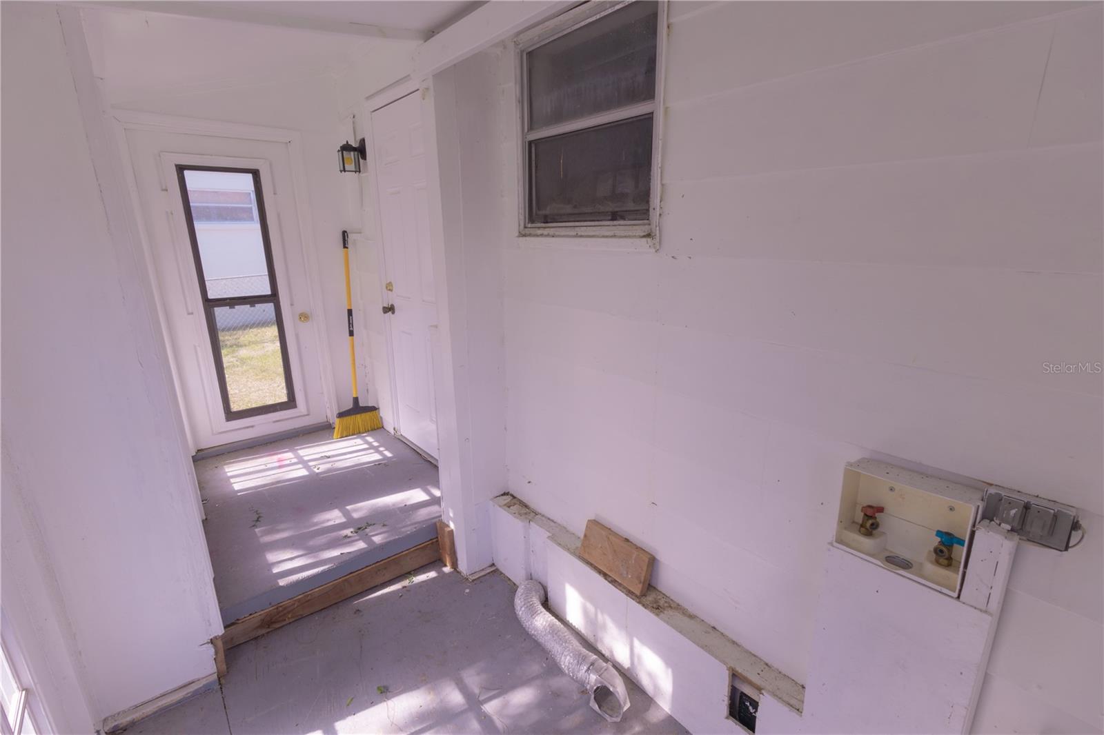 GROVEMONT SUB - Residential Income