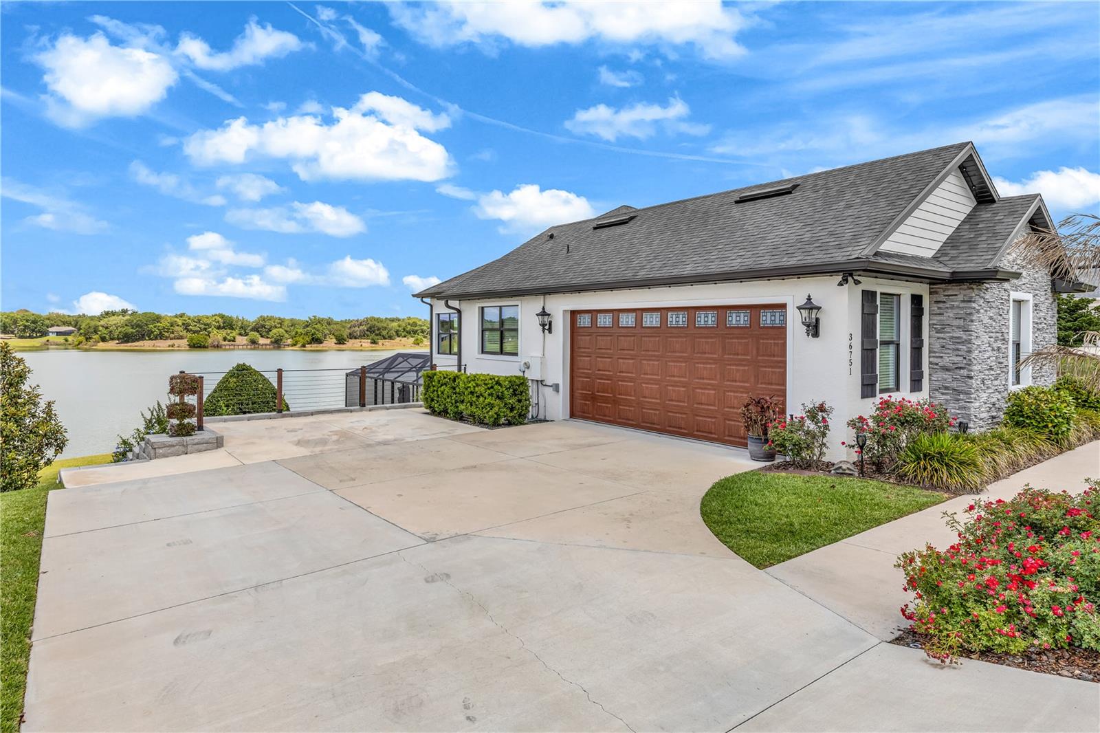 ESTATES AT BLACK BEAR RESERVE - Residential