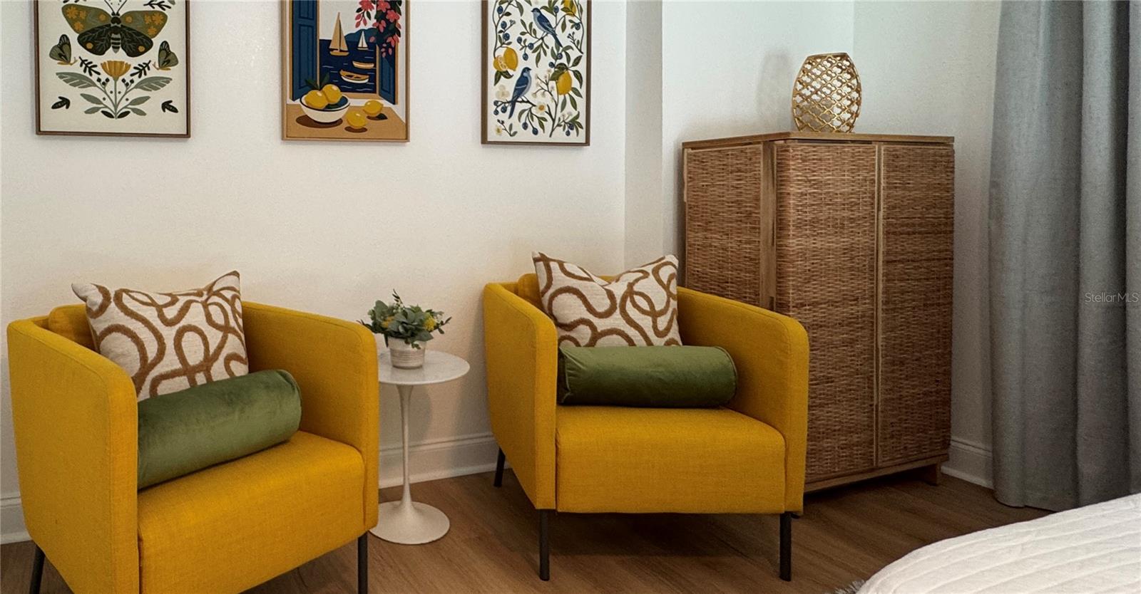 OVERLOOK DRIVE ESTATE - Residential