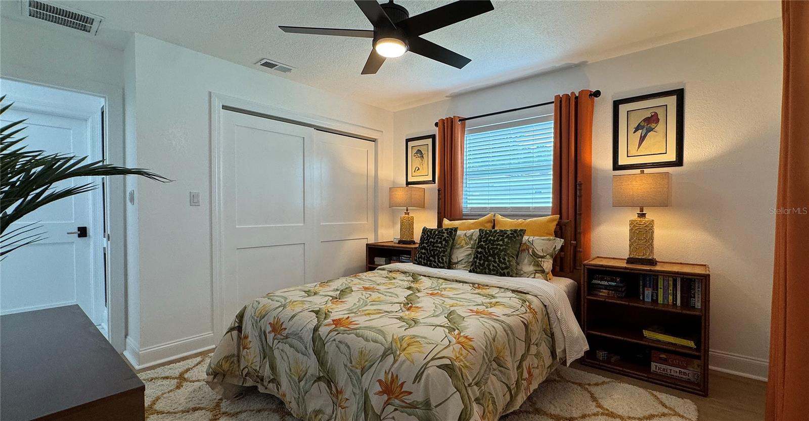 OVERLOOK DRIVE ESTATE - Residential