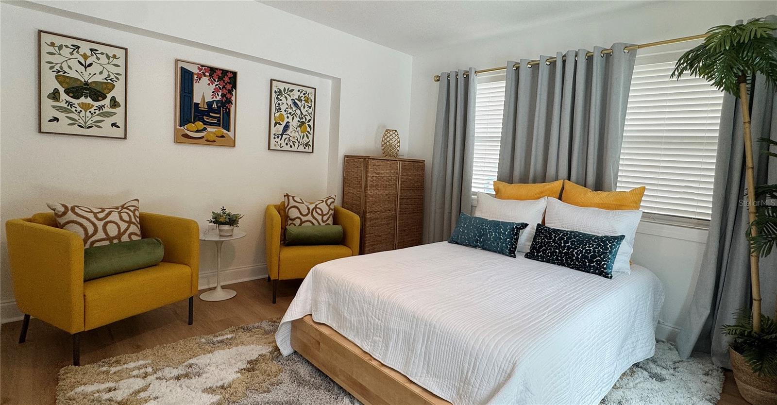 OVERLOOK DRIVE ESTATE - Residential