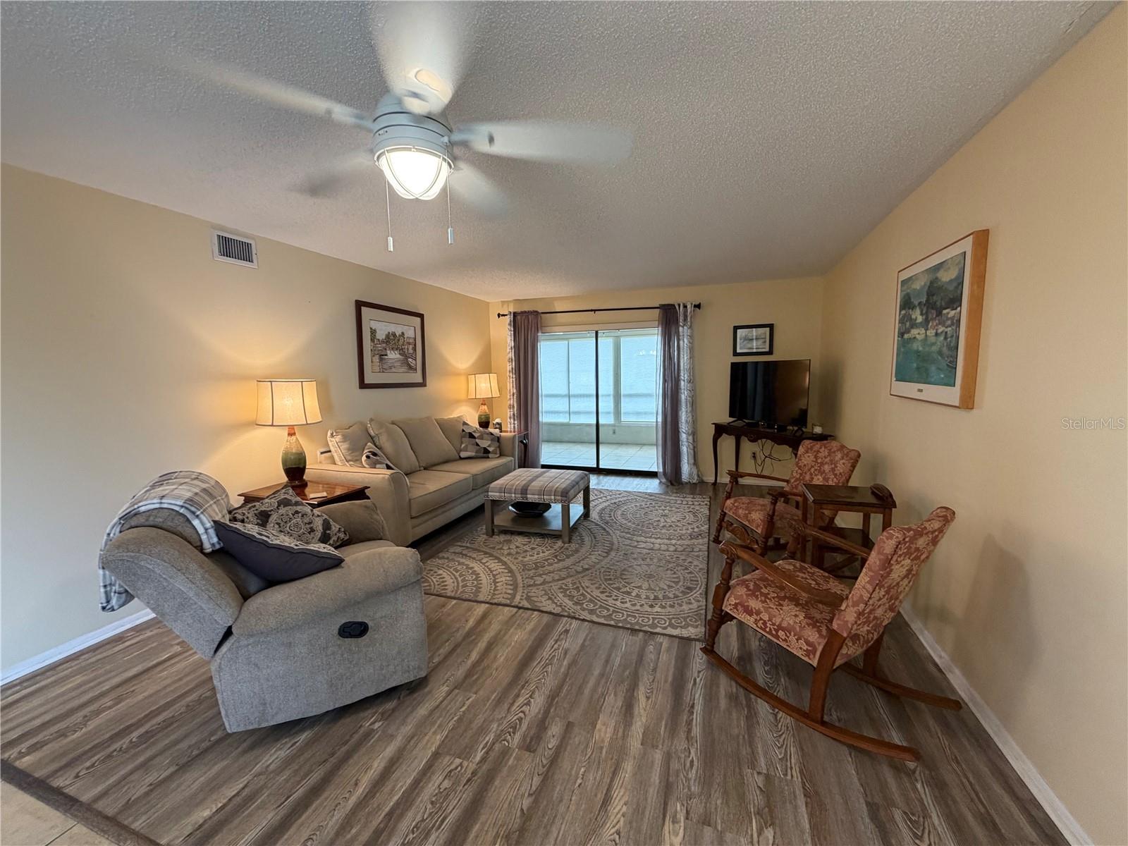 MORTON VILLAGE - Residential Lease
