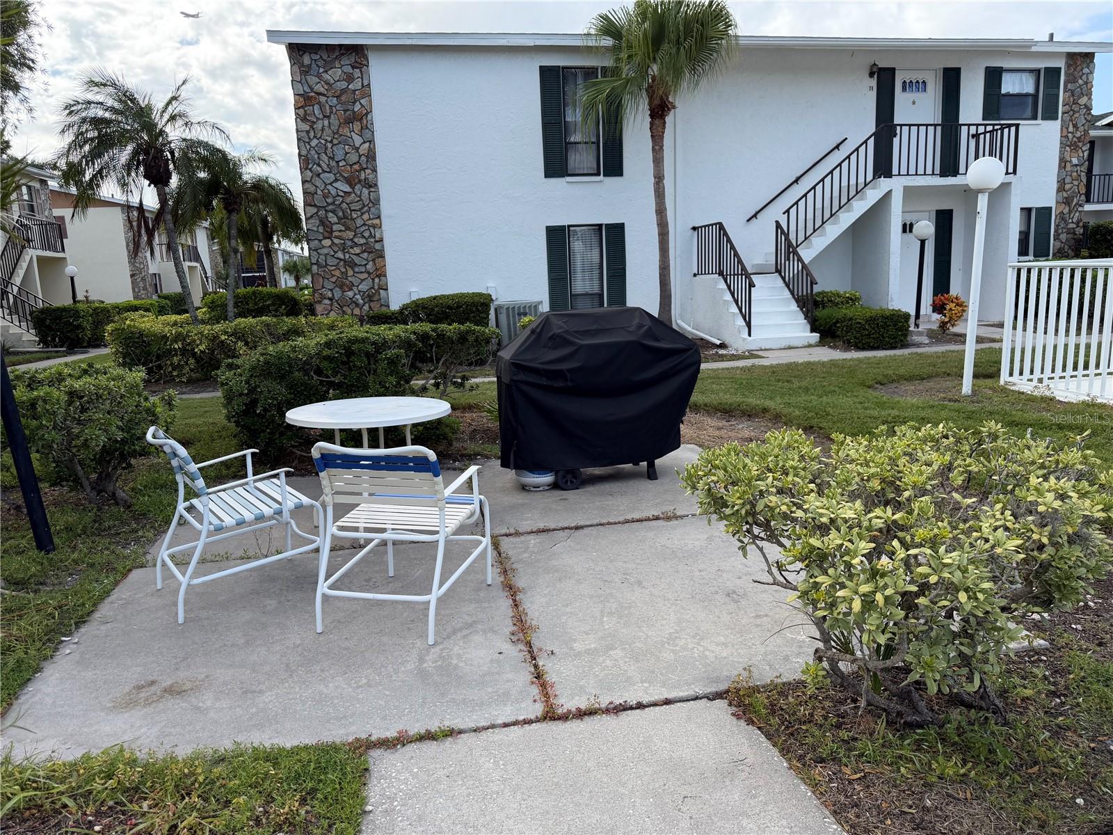 MORTON VILLAGE - Residential Lease