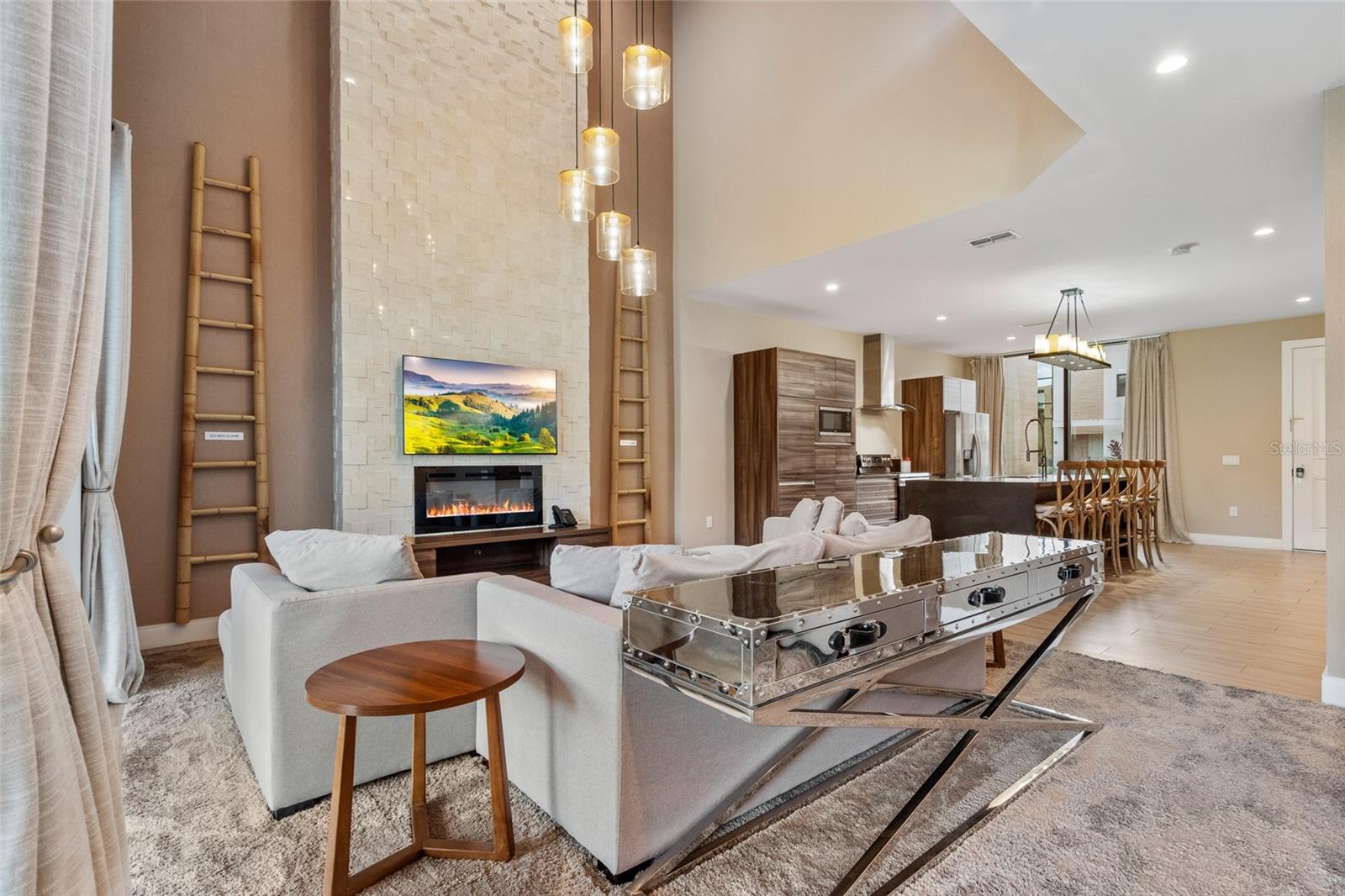 MAGIC VILLAGE RESORT - Residential Lease