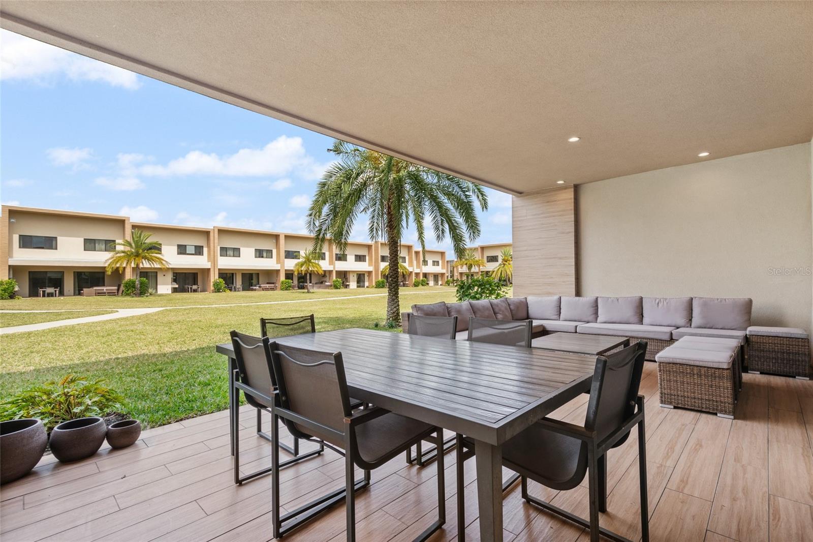 MAGIC VILLAGE RESORT - Residential Lease